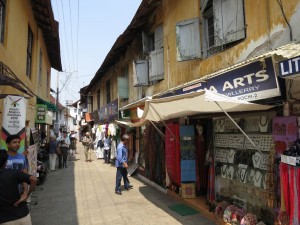 Tourist Shops in historic Jew Town in Kochi Tourist Shops in historic Jew Town in Kochi