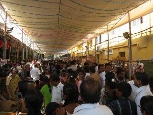 Amma's Ashram packed in Chennai Amma's Ashram packed in Chennai