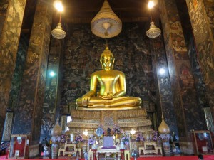 Sukkhuthai Buddha in Wat Suthat, Bangkok Sukkhuthai Buddha in Wat Suthat, Bangkok