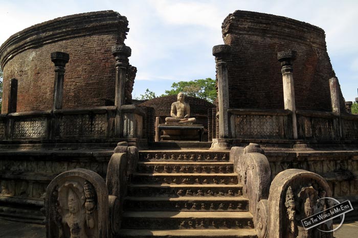 Vatadage Ruin inside the Ouadrangle in Plonnaruwa, Sri Lanka Vatadage Ruin inside the Ouadrangle in Plonnaruwa, Sri Lanka